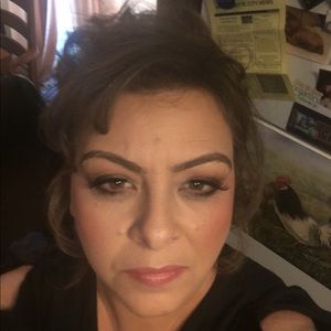 Meet your Posher, Trisha